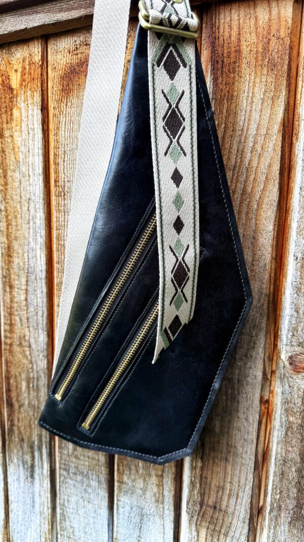 Larkin Crossbody - Image 3